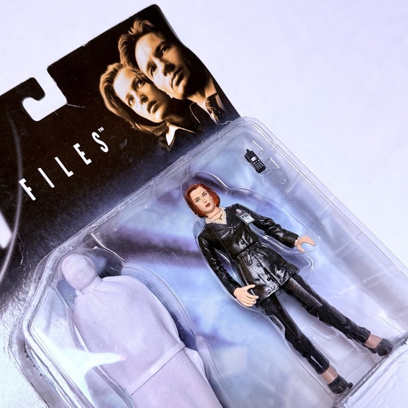 3 X-Files AGENT FOX MULDER + SCULLY McFarlane Series 1 Action Figures NIB 1998 - Picture 14 of 17
